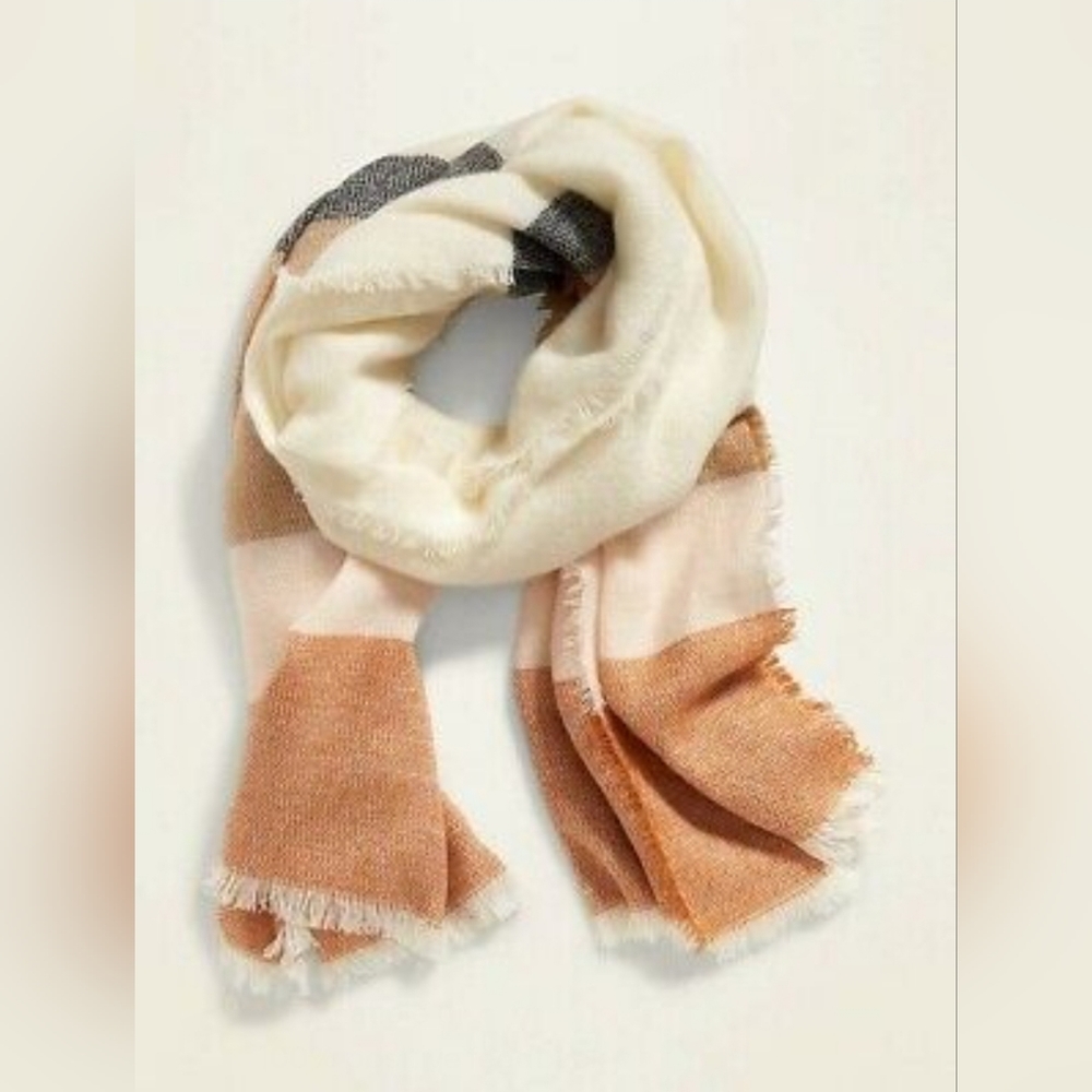 Color block scarf
